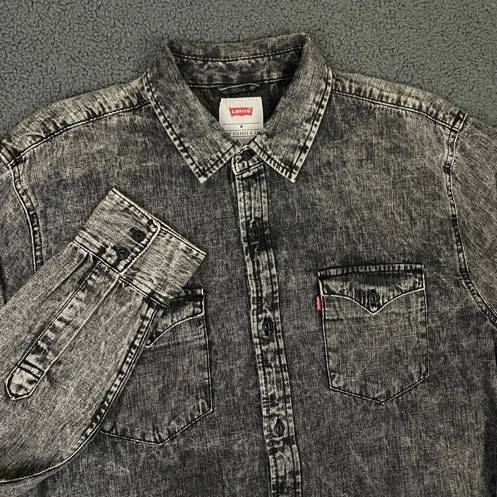 Levis Denim Shirt Mens Medium Gray Stonewash Utility Workwear Overshirt Western